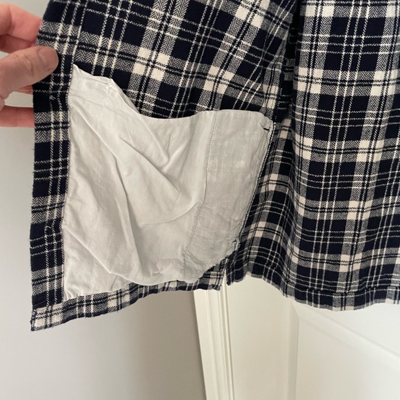 Men’s gap flannel shirt. Navy and white. Size small. Tags still attached. - Picture 6 of 6